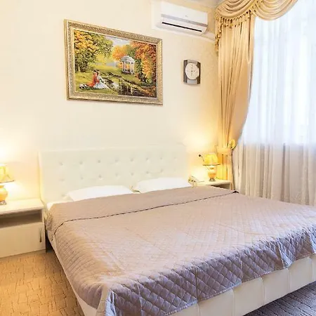Neapol Hotel 3*