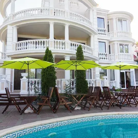 Neapol Hotel 3*